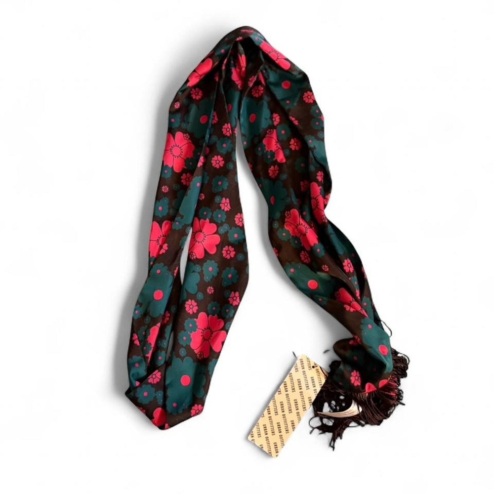 NWT Urban Outfitters Scarf